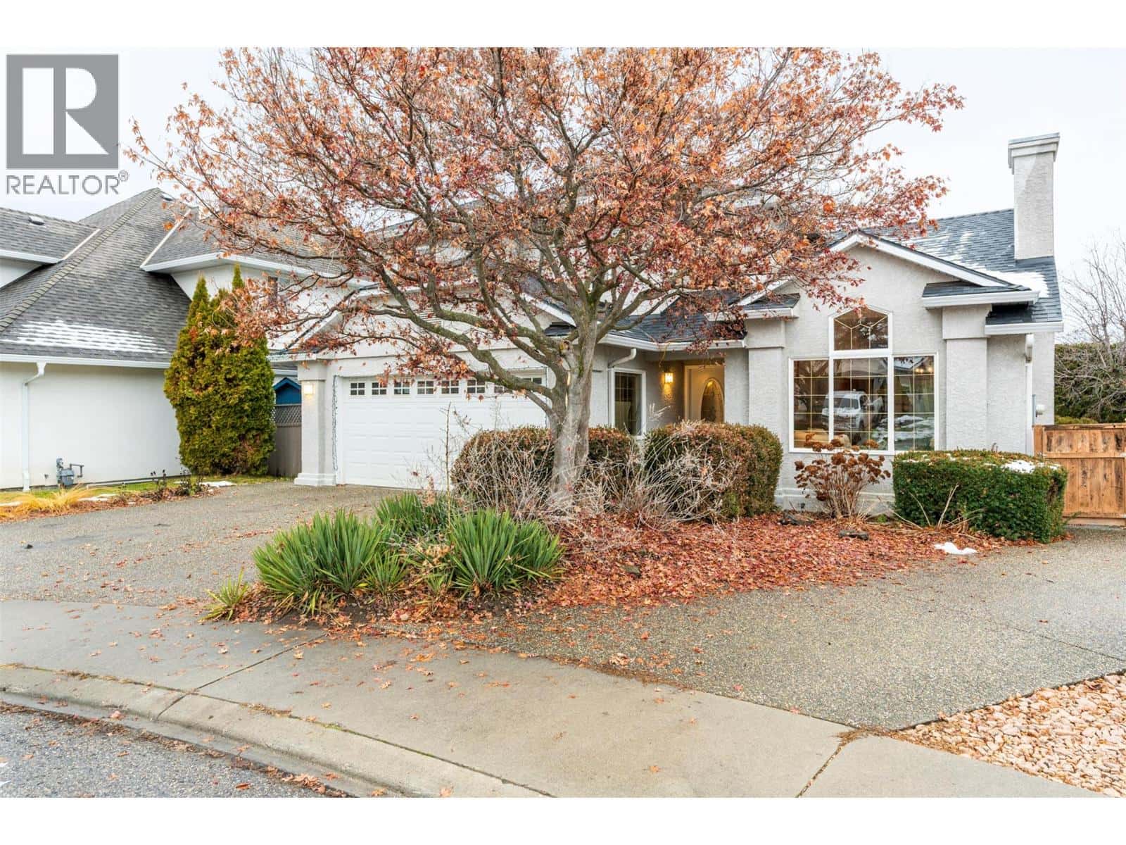 705 Cavalier Court — Vernon, British Columbia - Photo 4 of 62