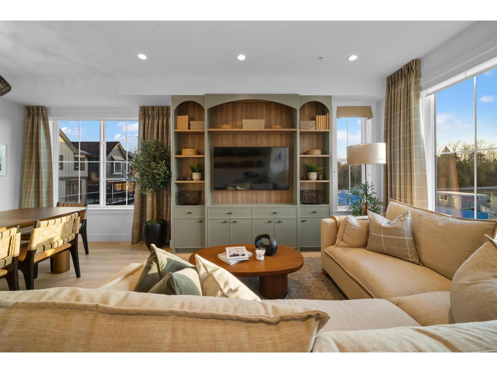 62 7661 198B STREET — Langley, British Columbia - Main photo