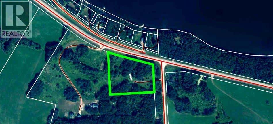 67462 RGE RD 151 — Rural Lac La Biche County, Alberta - Photo 2 of 4