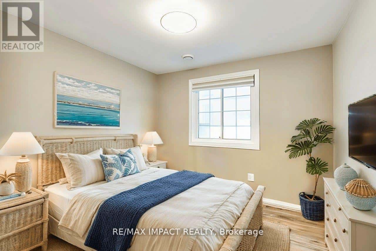 59 CEDAR CREST BEACH ROAD — Clarington (Bowmanville) - Photo 3 of 13