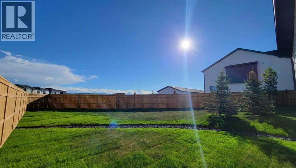 1125 Sailfin Heath — Rural Rocky View County, Alberta - Photo 2 of 42