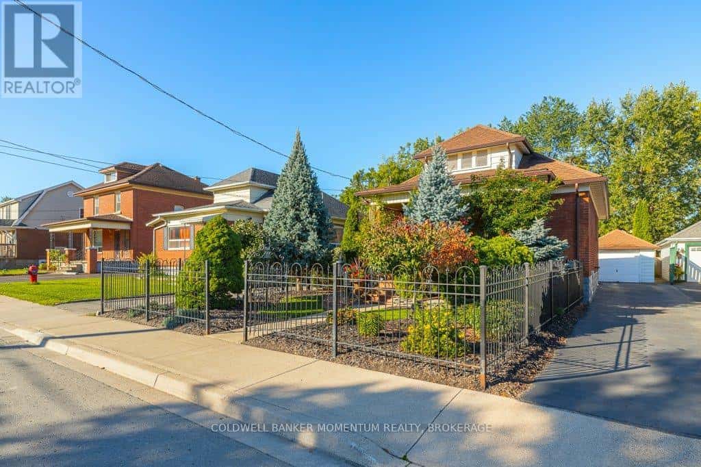 4447 SECOND AVENUE — Niagara Falls (Downtown), Ontario - Photo 4 of 37