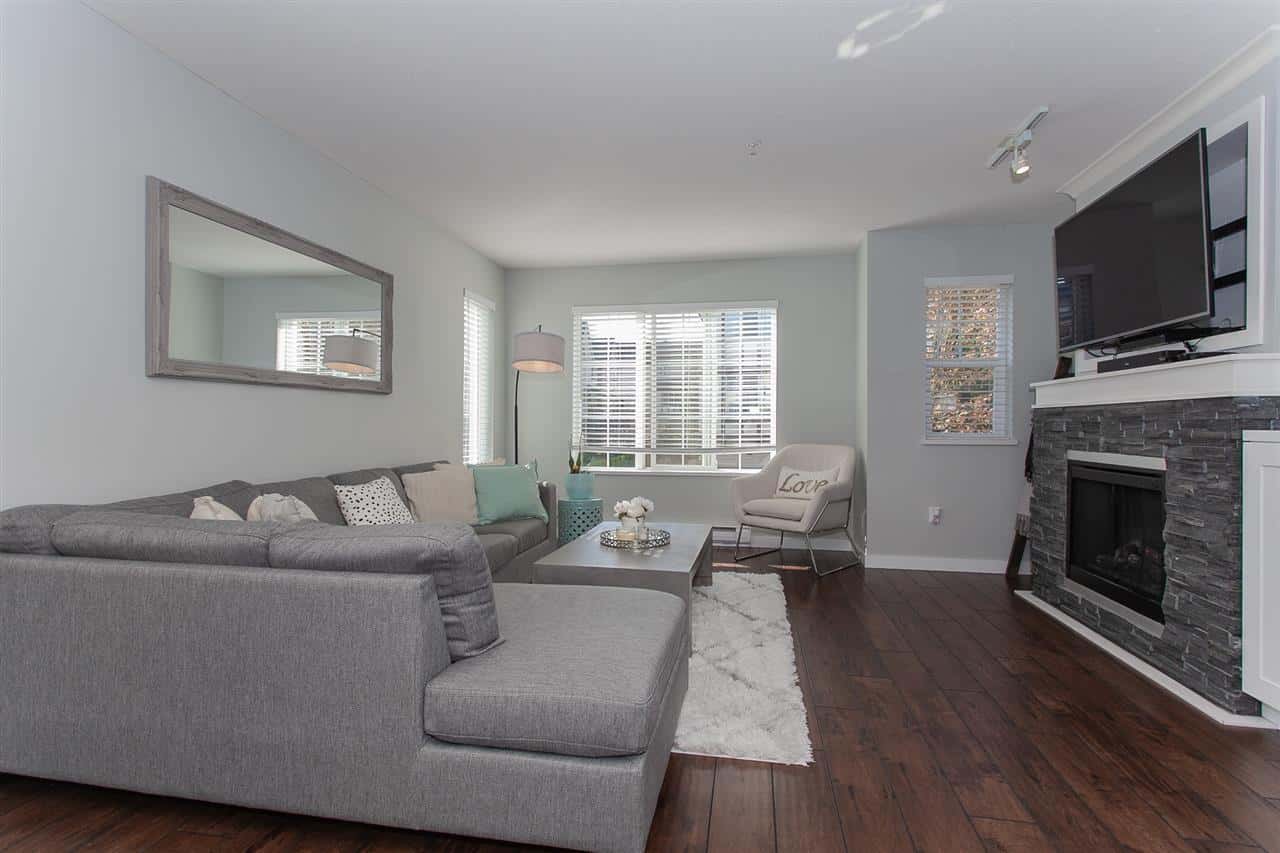 Langley — Langley - Photo 4 of 9