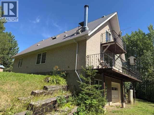 55418A Highway 751 — Rural Yellowhead County, Alberta - Photo 2 of 47