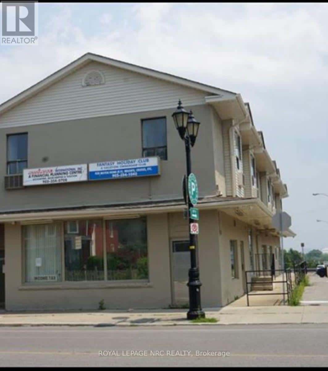 5824 MAIN STREET — Niagara Falls (Hospital) - Photo 2 of 7