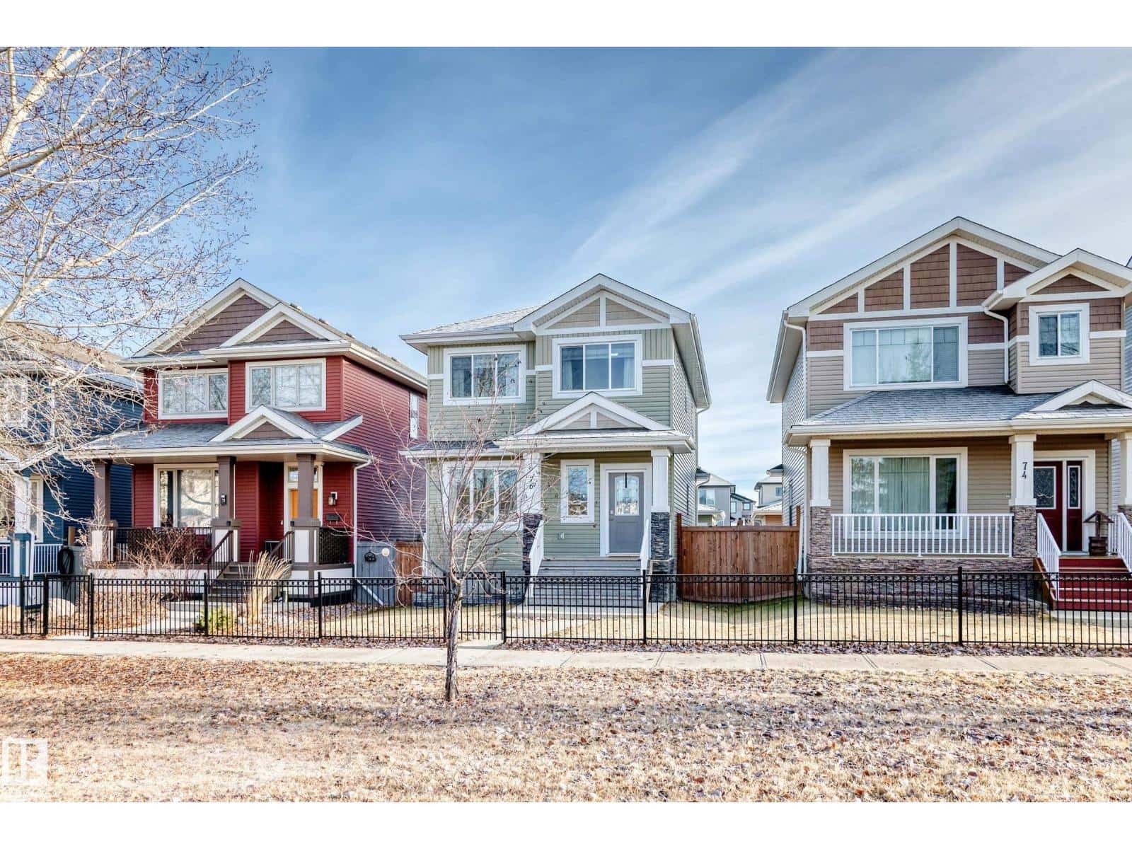 76 STRAWBERRY LN — Leduc, Alberta - Photo 2 of 75