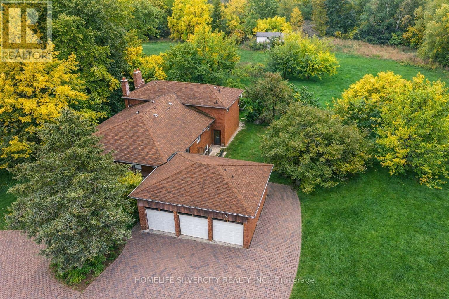 4395 CASTLEMORE ROAD — Brampton (Bram East), Ontario - Photo 2 of 26