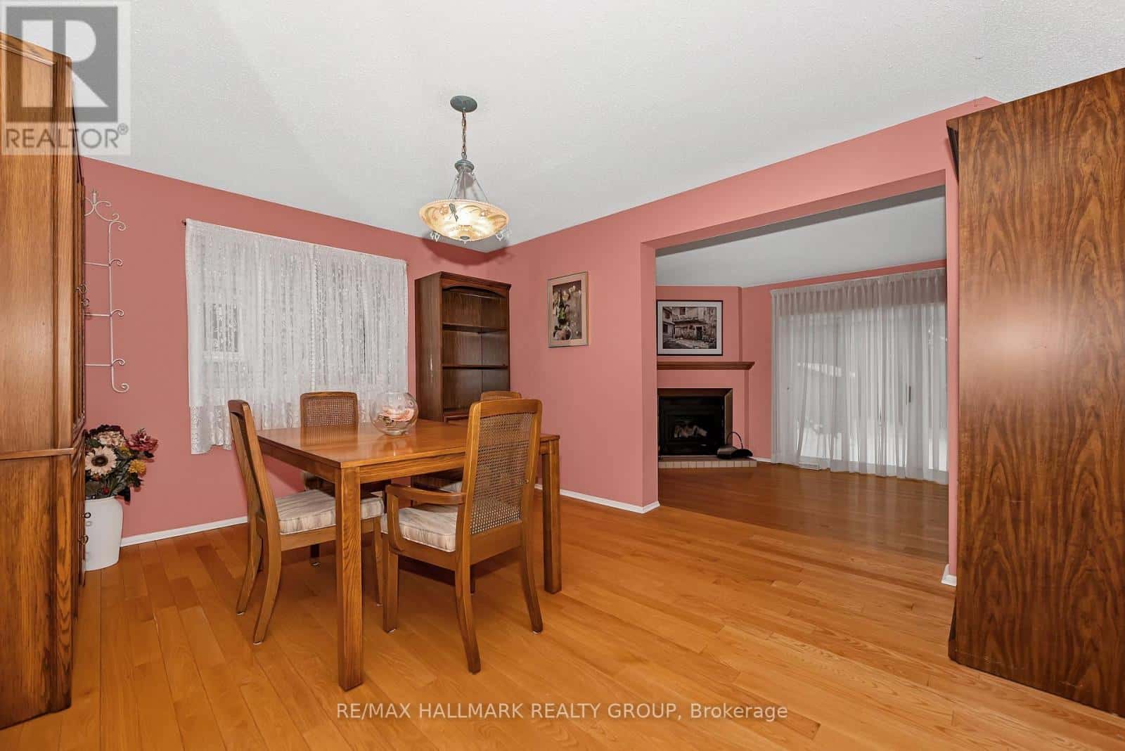 1835 WINDFLOWER WAY — Ottawa, Ontario - Photo 5 of 35