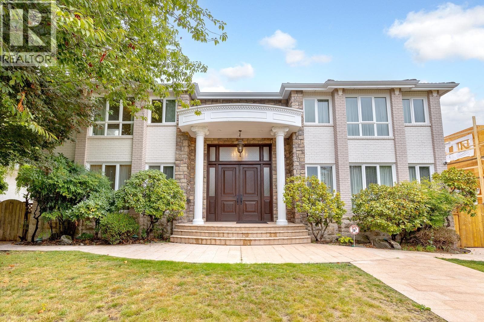 6968 CHURCHILL STREET — Vancouver, British Columbia - Main photo