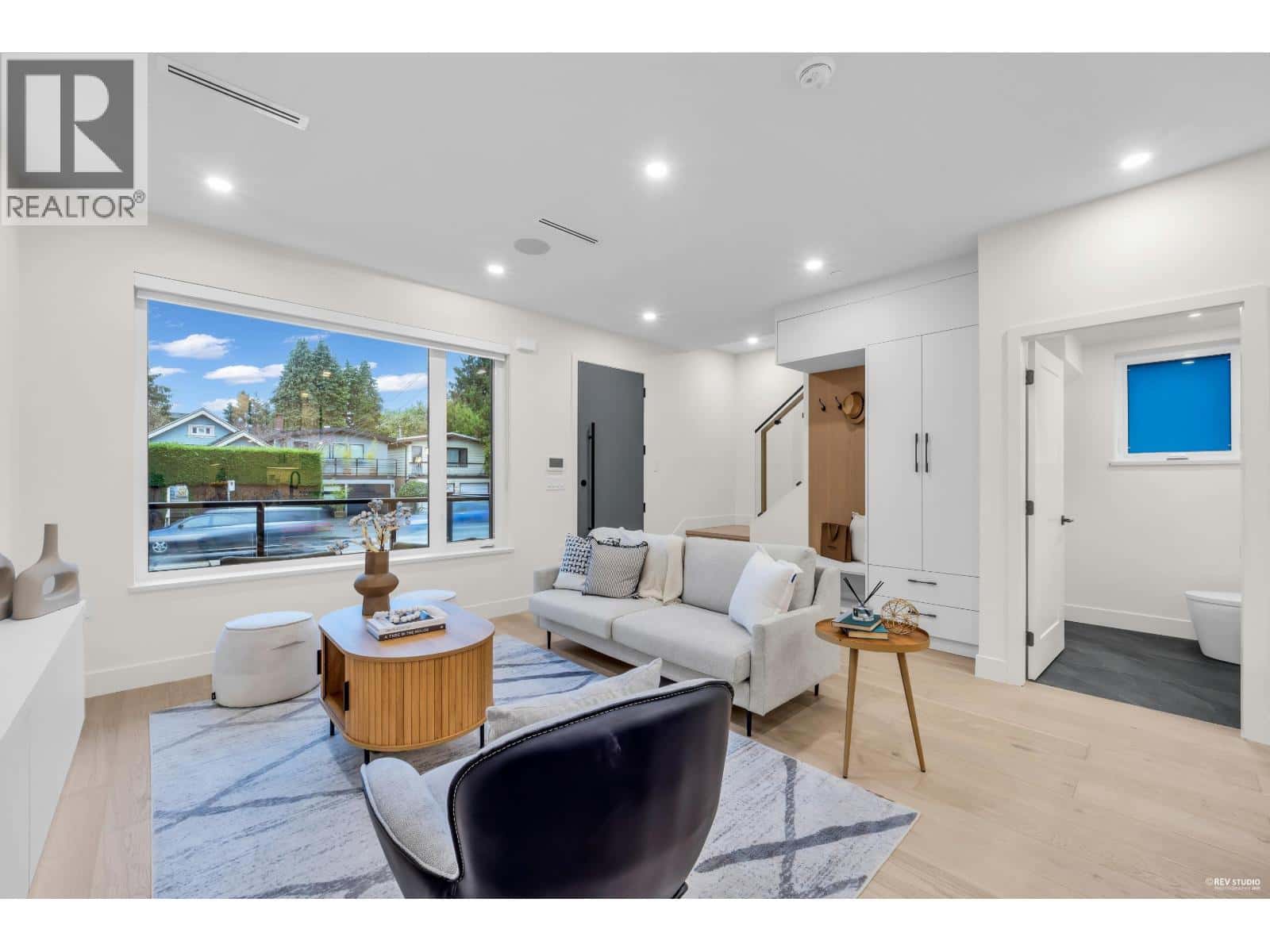 1 65 E KING EDWARD AVENUE — Vancouver, British Columbia - Photo 3 of 29