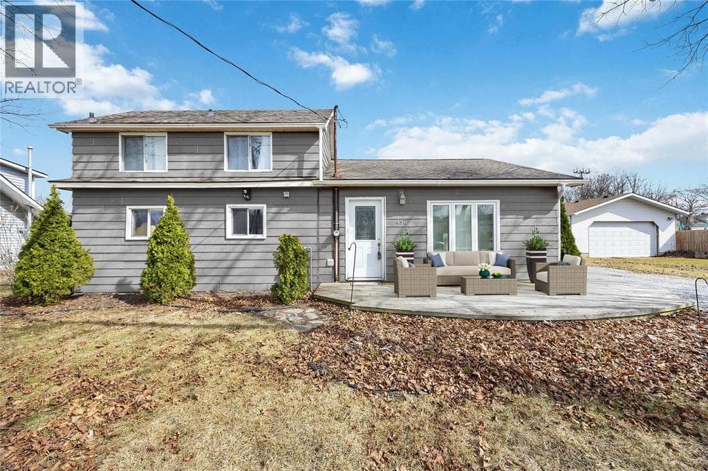 456 Murray STREET — St Clair, Ontario - Main photo