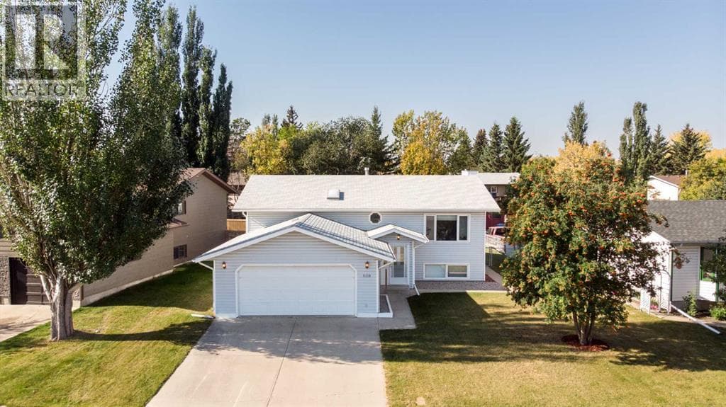 5319 37 Street — Innisfail, Alberta - Main photo