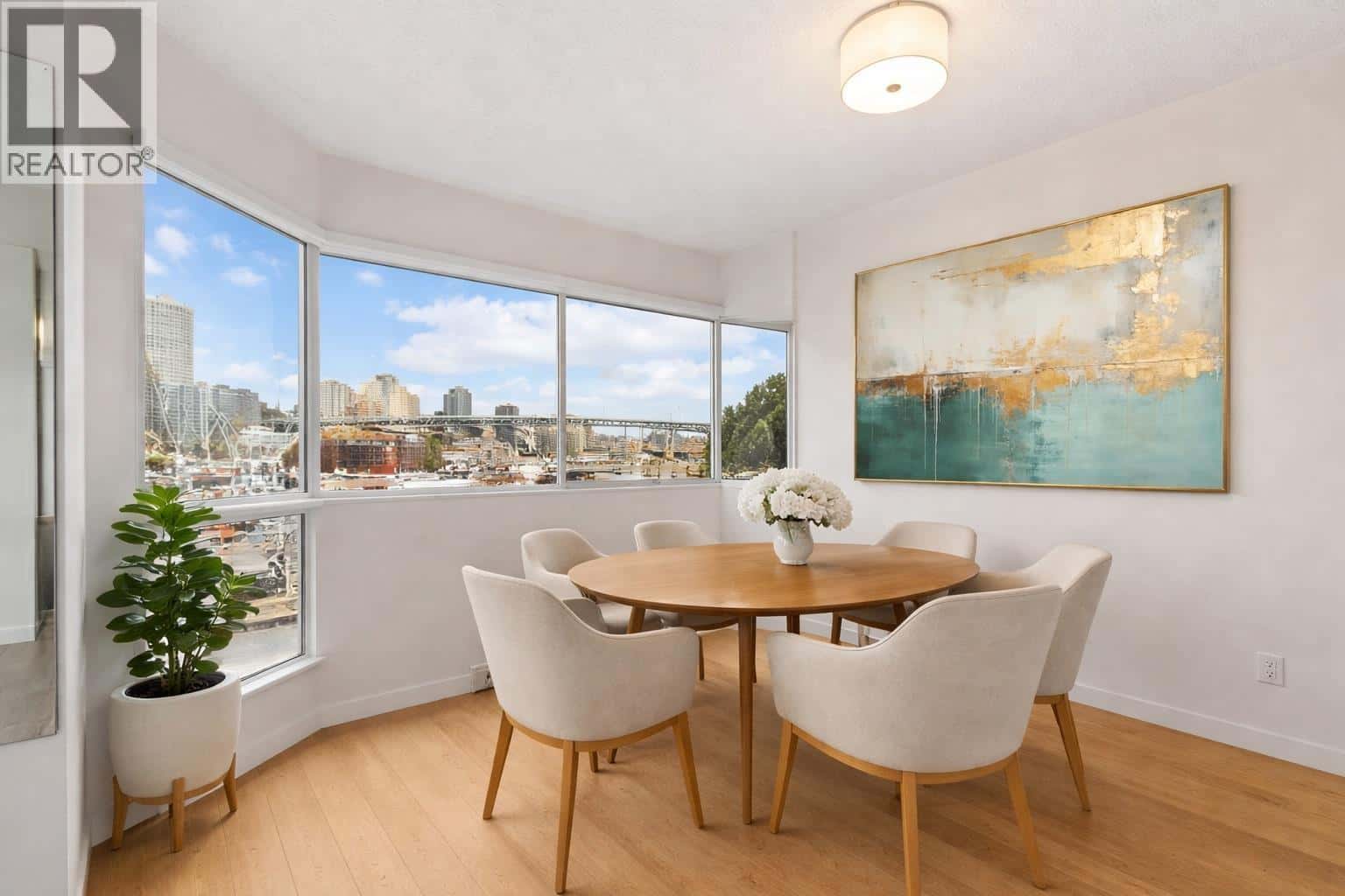 406 1510 W 1ST AVENUE — Vancouver, British Columbia - Photo 5 of 19