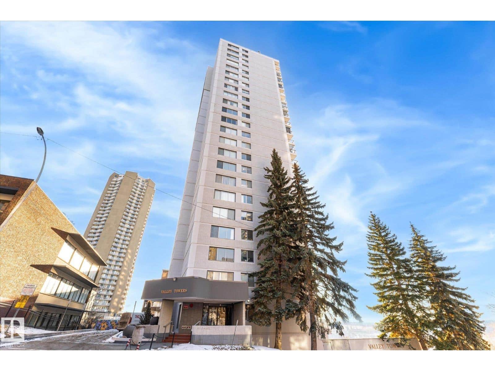 #1002 9923 103 ST NW - Photo 2 of 56, Edmonton, Alberta