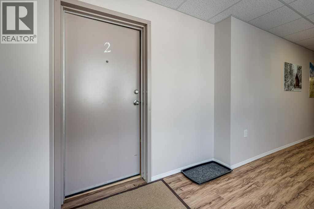 2, 5414 51 Street — Rimbey, Alberta - Photo 5 of 37