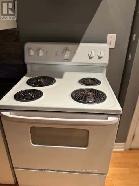 BSMT - 953 SONOMA COURT — Mississauga (East Credit) - Photo 3 of 19