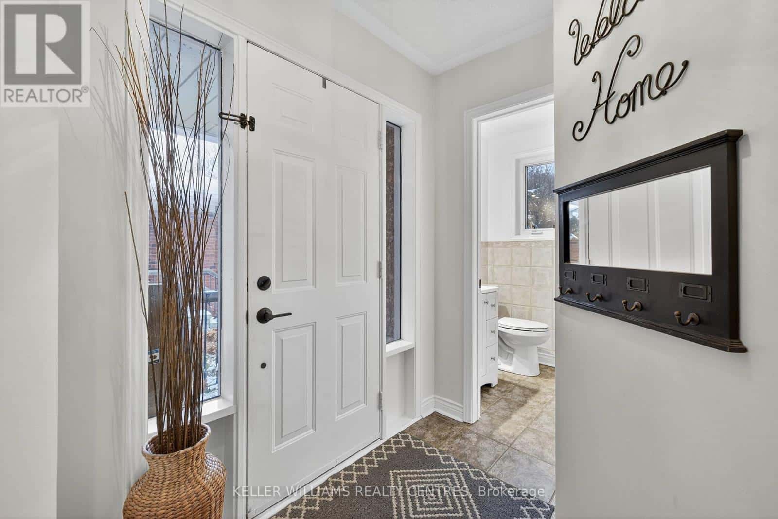 84 LORAVIEW LANE — Aurora (Aurora Highlands), Ontario - Photo 4 of 48