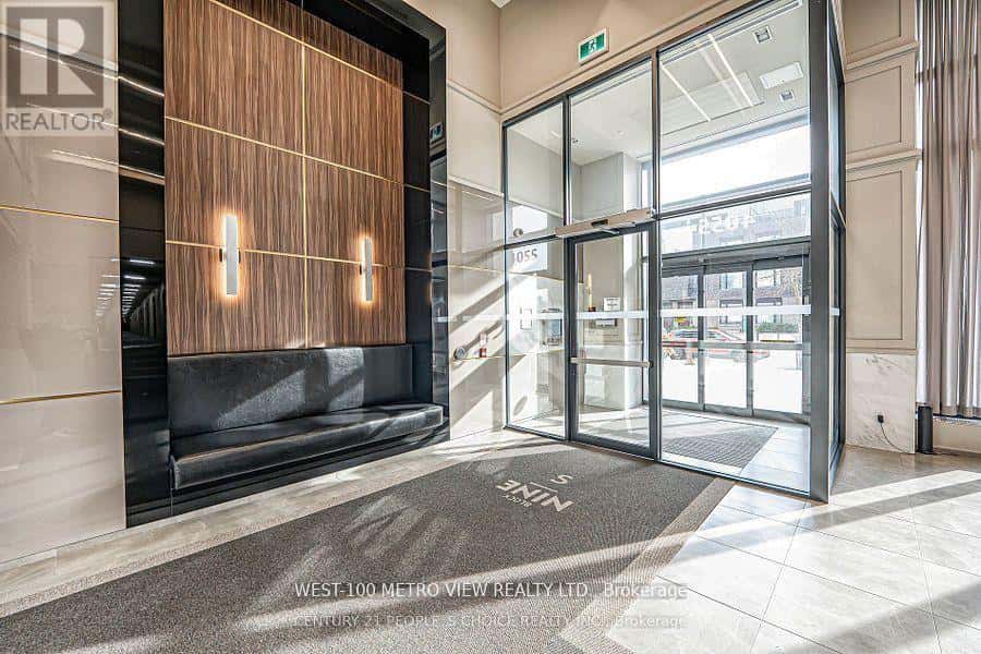 3115 - 4055 PARKSIDE VILLAGE DRIVE — Mississauga (City Centre), Ontario - Photo 2 of 20