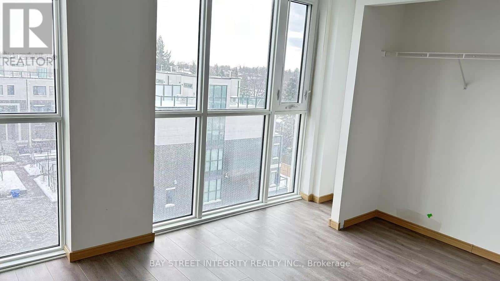 B617 - 3429 SHEPPARD AVENUE E — Toronto (Tam O'Shanter-Sullivan), Ontario - Photo 3 of 24