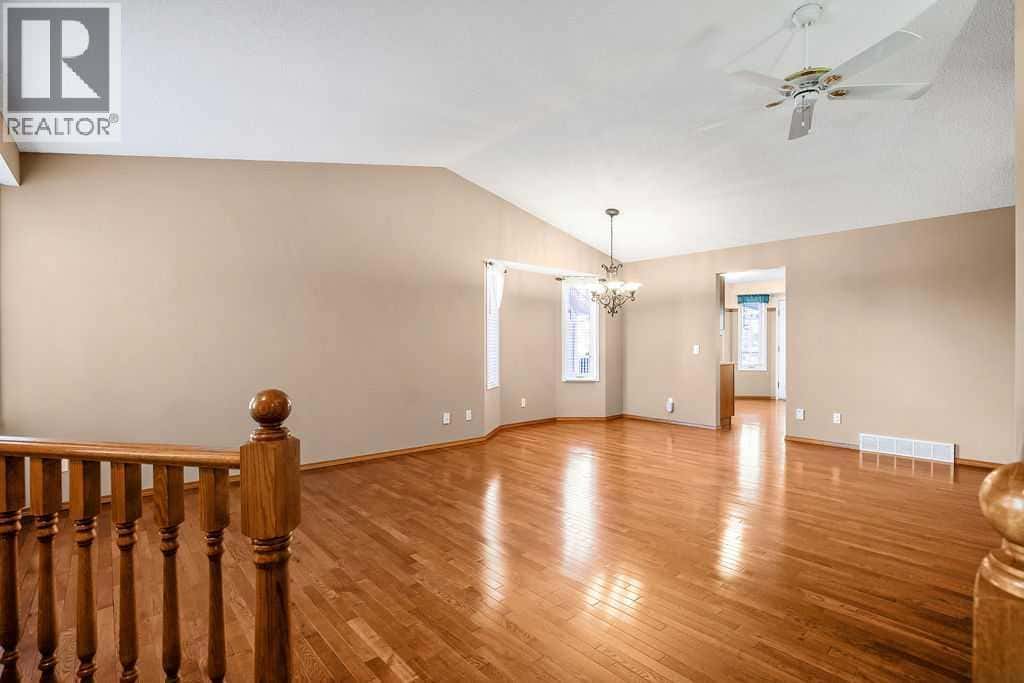 604 Riverside Drive NW — High River, Alberta - Photo 5 of 50