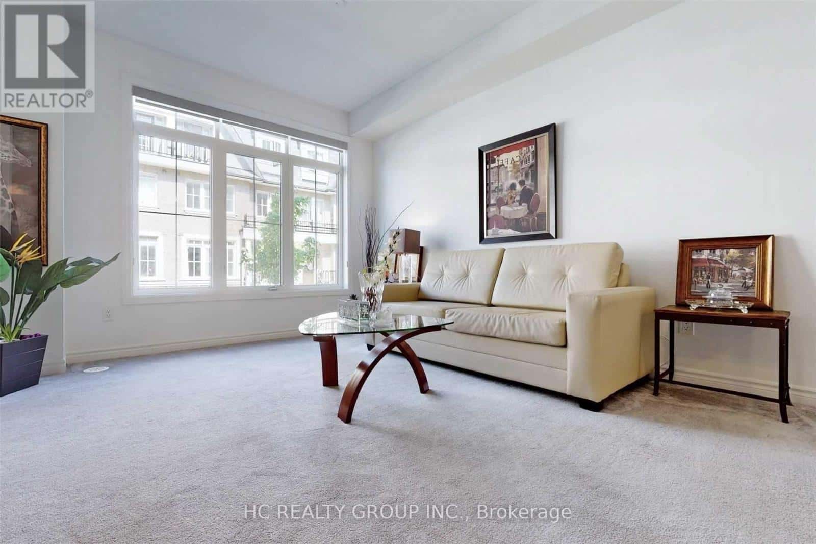 3RD FLOOR MASTERBEDROOM - 2-4 EATON PARK LANE — Toronto (L'Amoreaux) - Photo 3 of 6