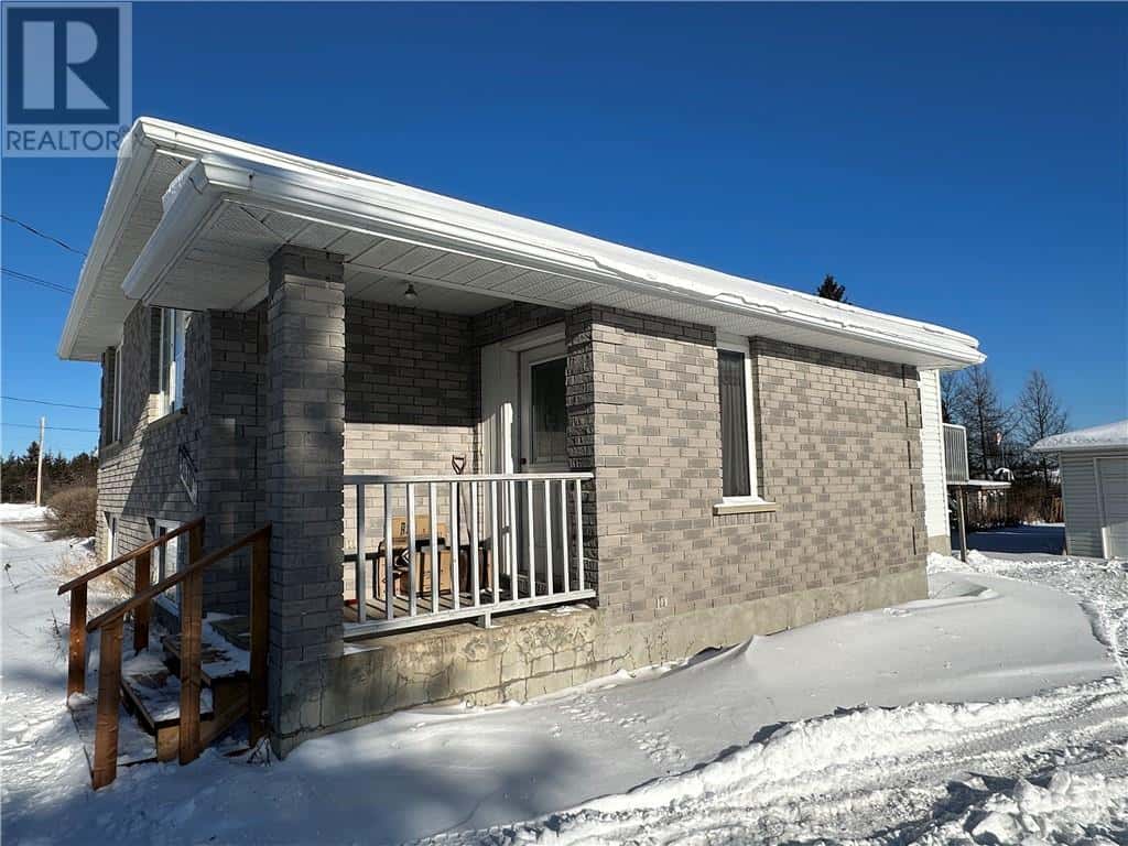 3510 Hwy 69 N — Greater Sudbury, Ontario - Photo 3 of 53