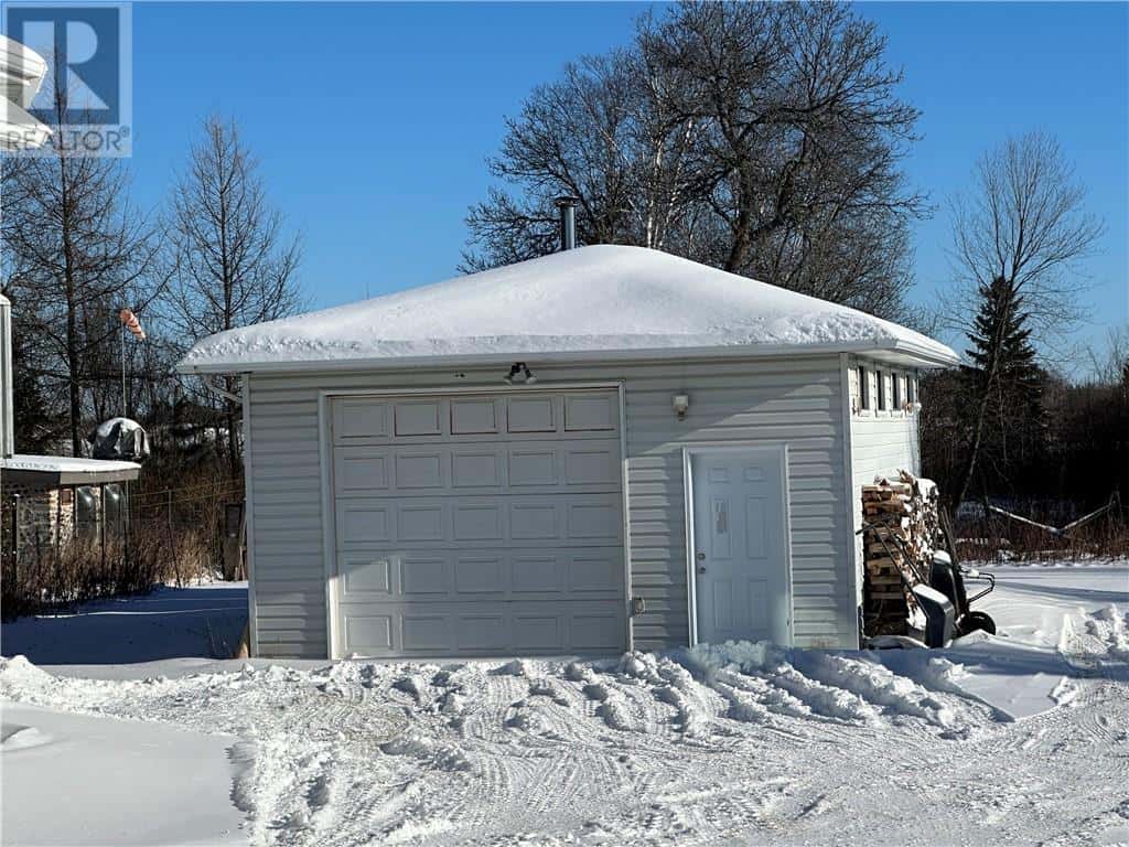 3510 Hwy 69 N — Greater Sudbury, Ontario - Photo 4 of 53