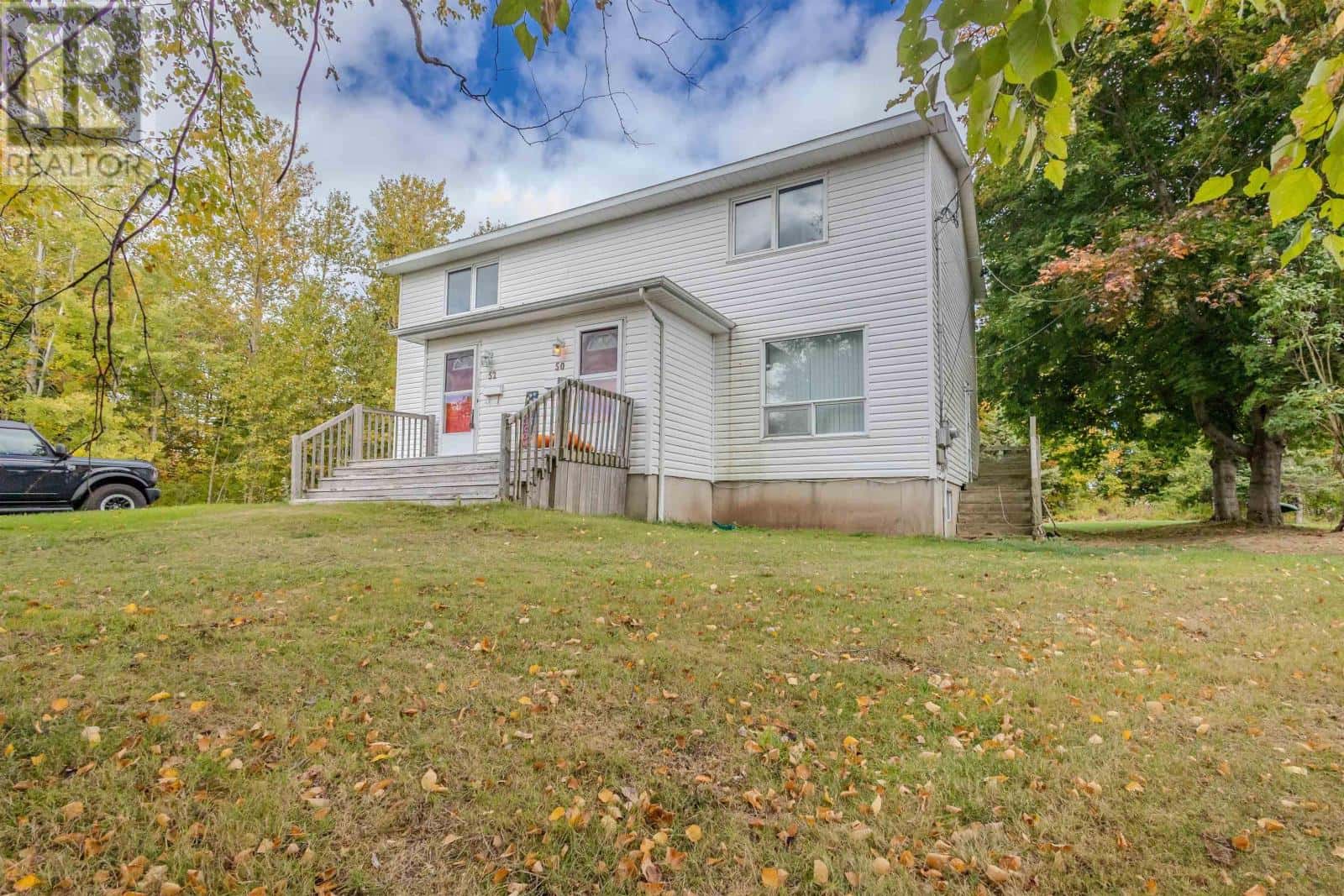 50/52 Myrtle Street — Westmount, Nova Scotia - Photo 5 of 21