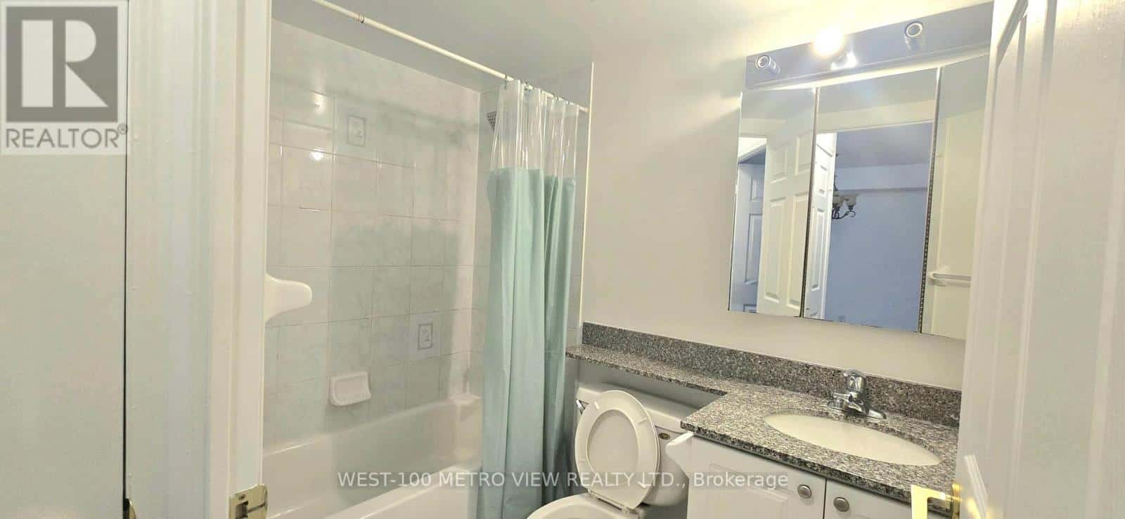 2411 - 5508 YONGE STREET — Toronto (Willowdale West) - Photo 3 of 8