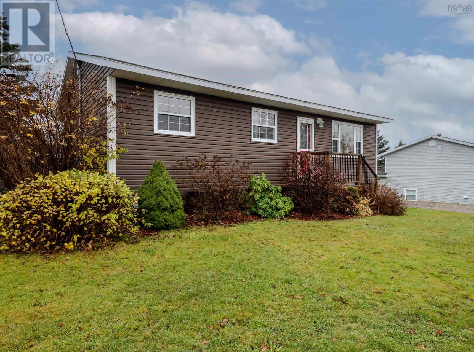 10 Sheridan Drive — Sydney River, Nova Scotia - Photo 3 of 35