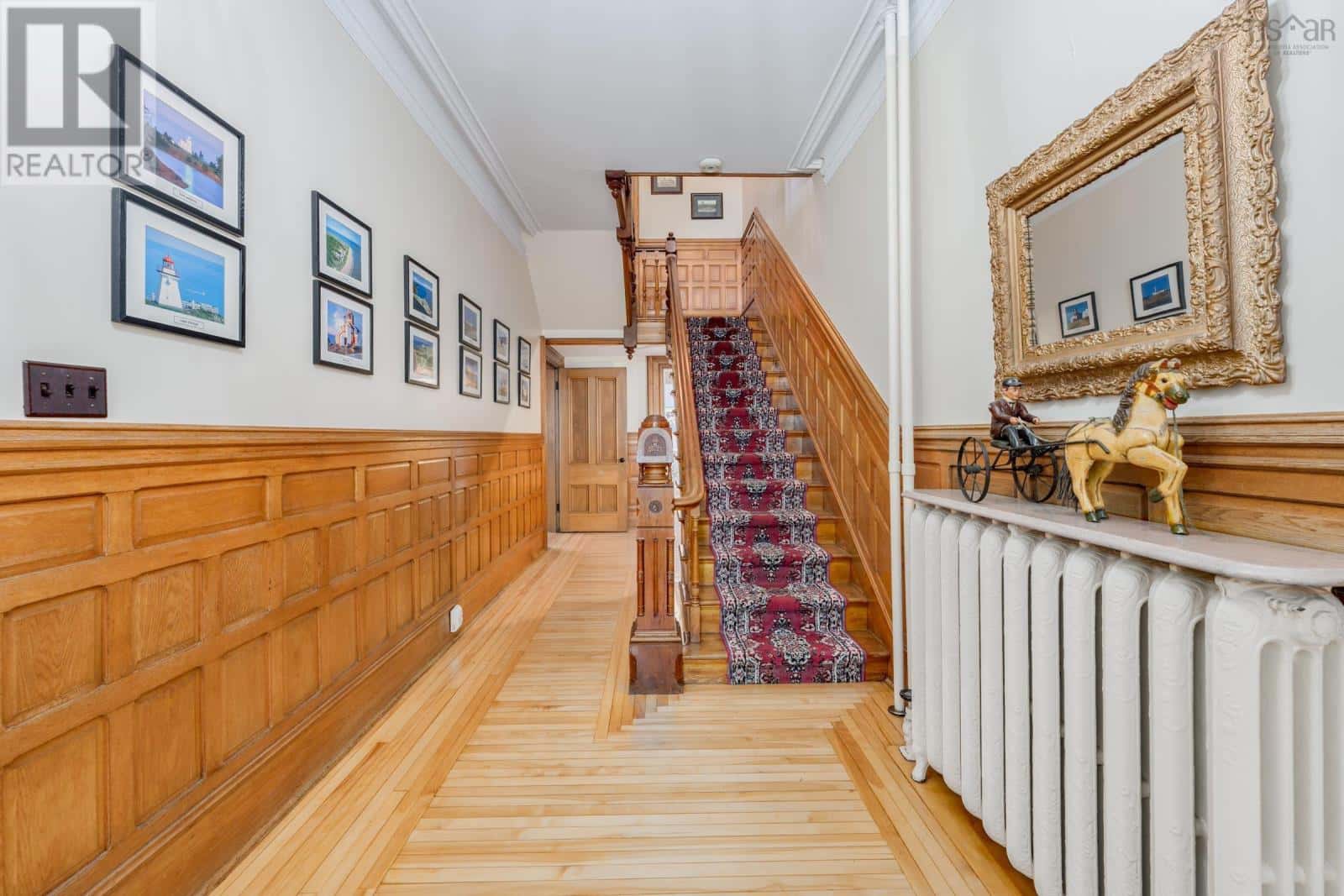 42 Queen Street — Yarmouth, Nova Scotia - Photo 5 of 50