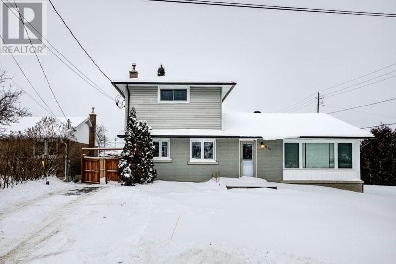 973 Meadowside Avenue — Sudbury, Ontario - Main photo