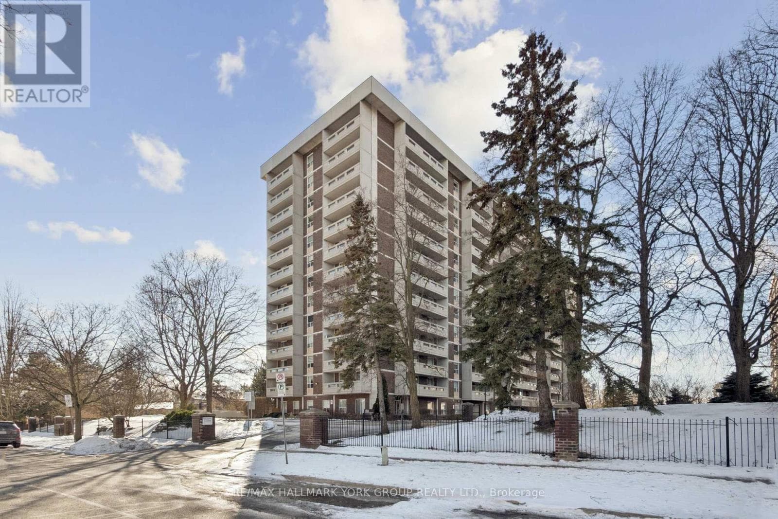 810 - 50 INVERLOCHY BOULEVARD — Markham (Royal Orchard), Ontario - Main photo
