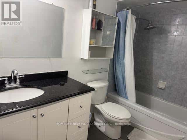 807 - 519 DUNDAS STREET W — Toronto (Kensington-Chinatown) - Photo 3 of 9