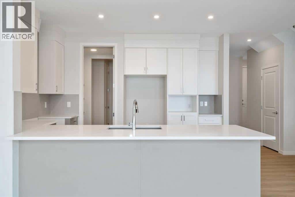 19815 44 Street SE — Calgary, Alberta - Photo 3 of 49