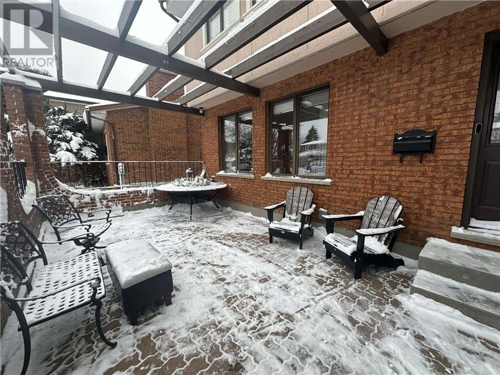 564 Jupiter Court — Sudbury, Ontario - Photo 4 of 48