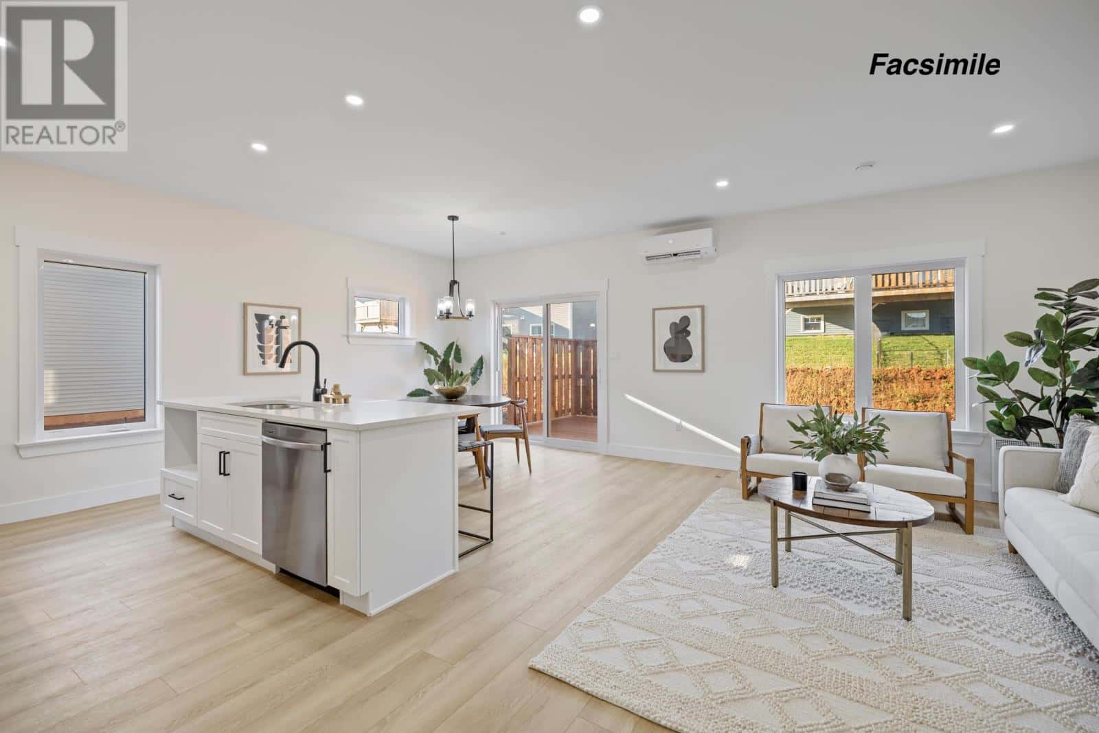 30 Hudson Avenue — Charlottetown, Prince Edward Island - Photo 4 of 32