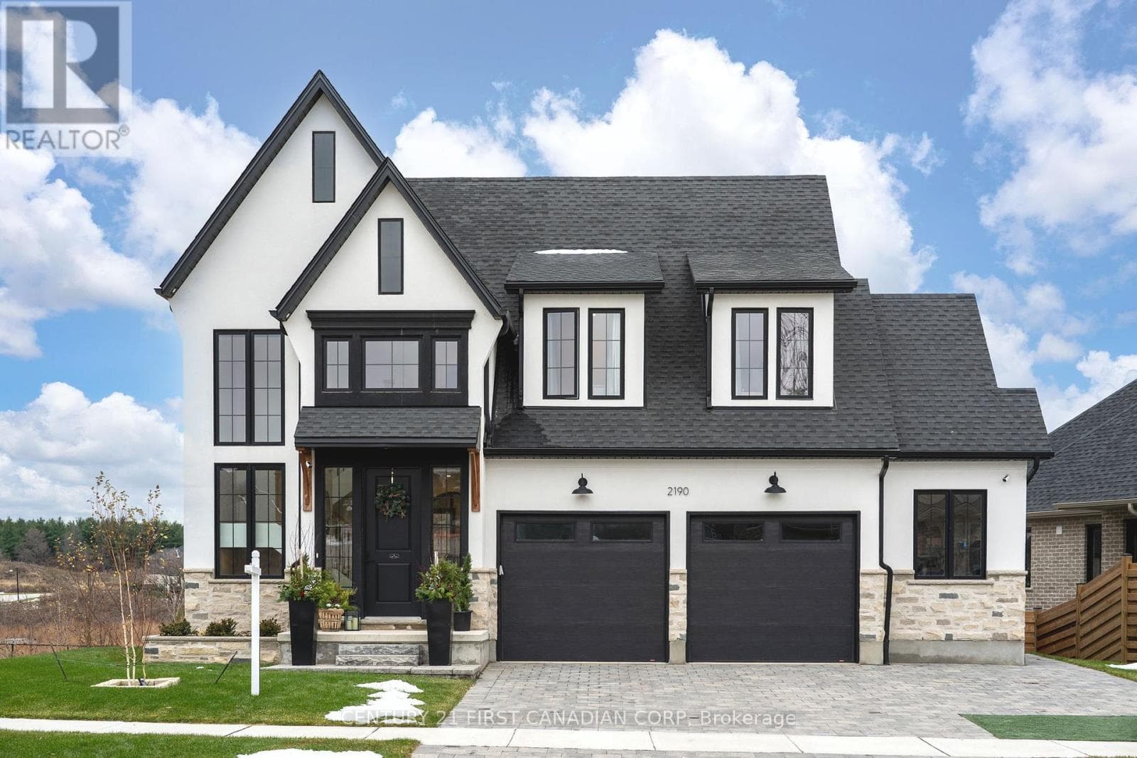 2190 LINKWAY BOULEVARD — London South (South A), Ontario - Main photo