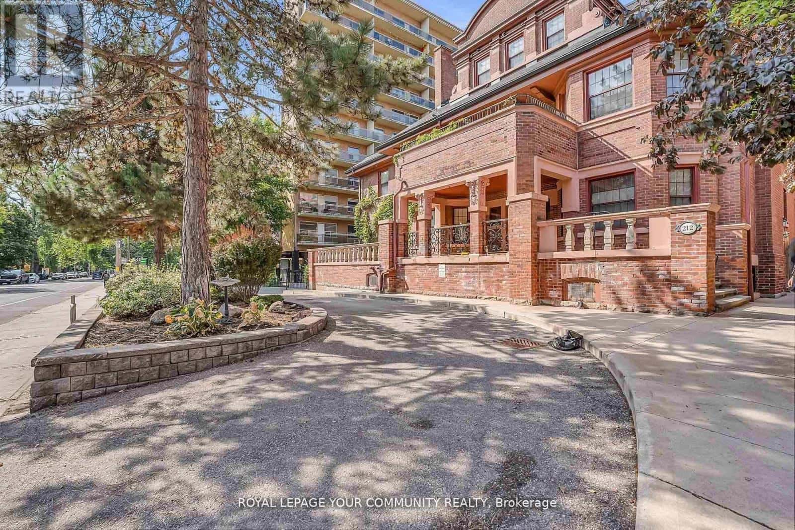 503 - 212 ST GEORGE STREET — Toronto (Annex), Ontario - Photo 4 of 47