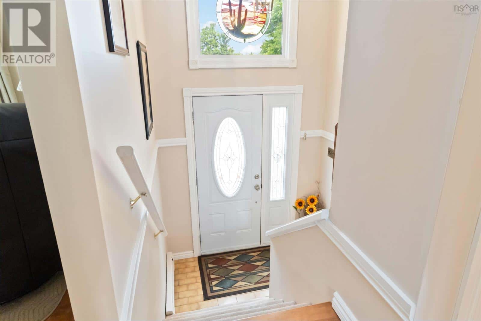 1 Patricia Place — Lake Echo, Nova Scotia - Photo 2 of 21