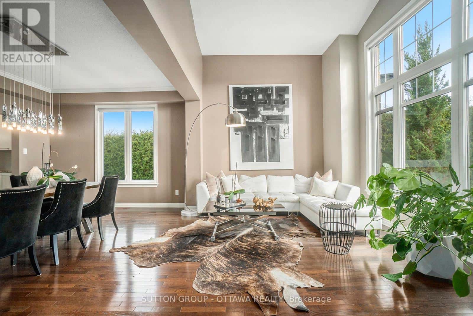 1969 PLAINHILL DRIVE — Ottawa, Ontario - Photo 3 of 35