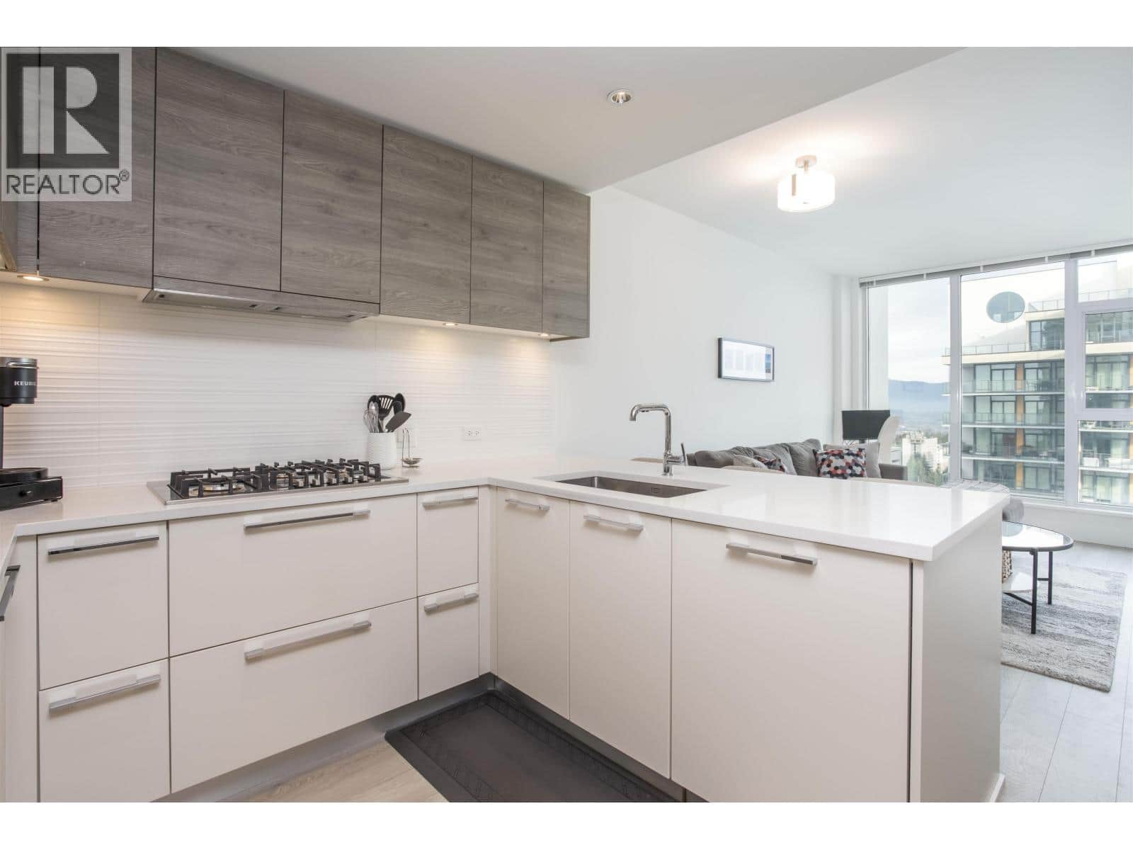 2703 7358 EDMONDS STREET - Photo 3 of 40, Burnaby, British Columbia