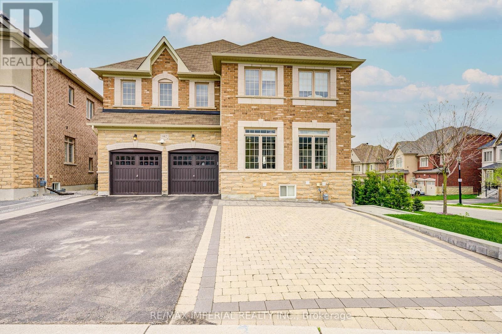982 WILBUR PIPHER CIRCLE — Newmarket (Stonehaven-Wyndham), Ontario - Main photo