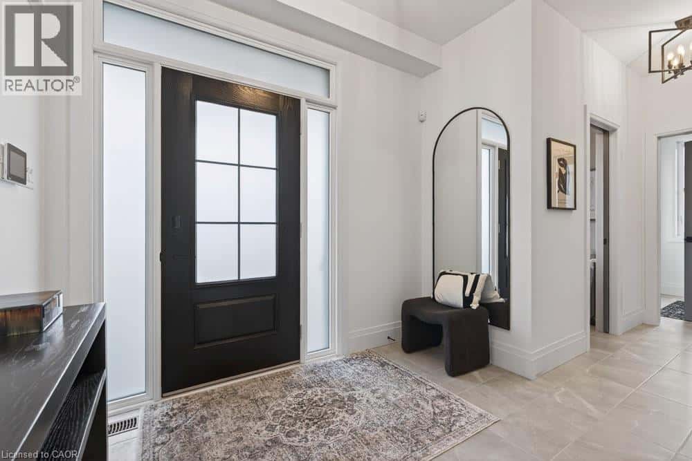 100 WATERSHORE Drive Unit# 7 — Stoney Creek, Ontario - Photo 5 of 45