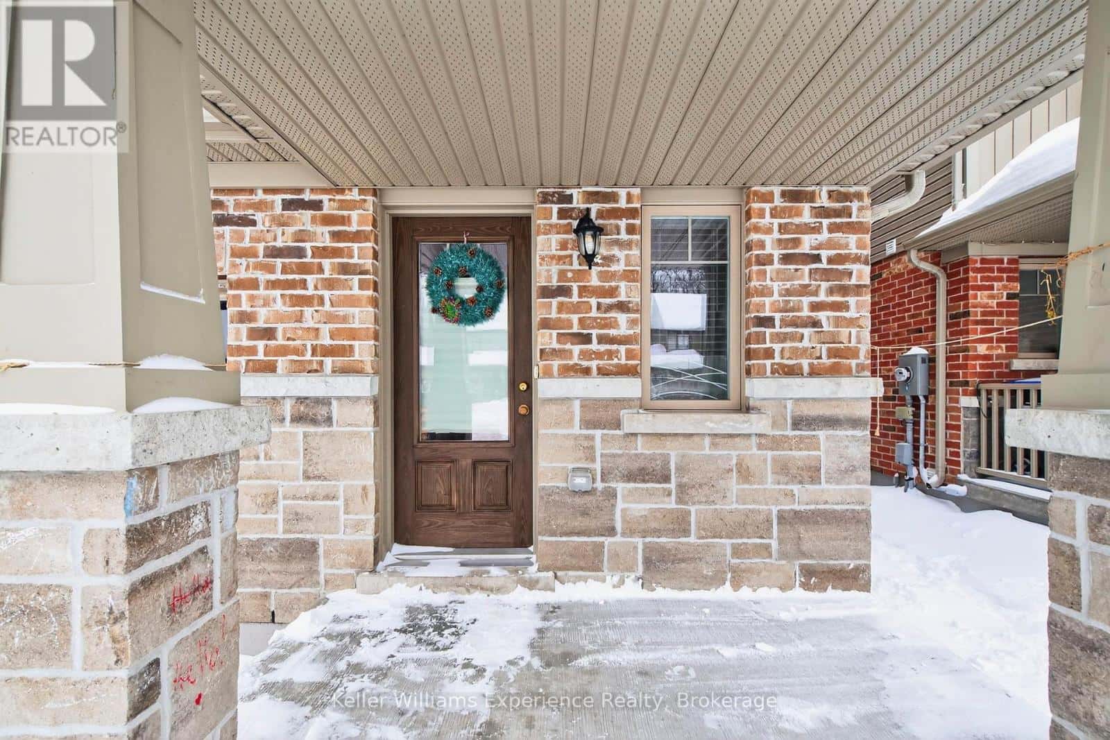 995 COOK DRIVE — Midland, Ontario - Photo 2 of 30