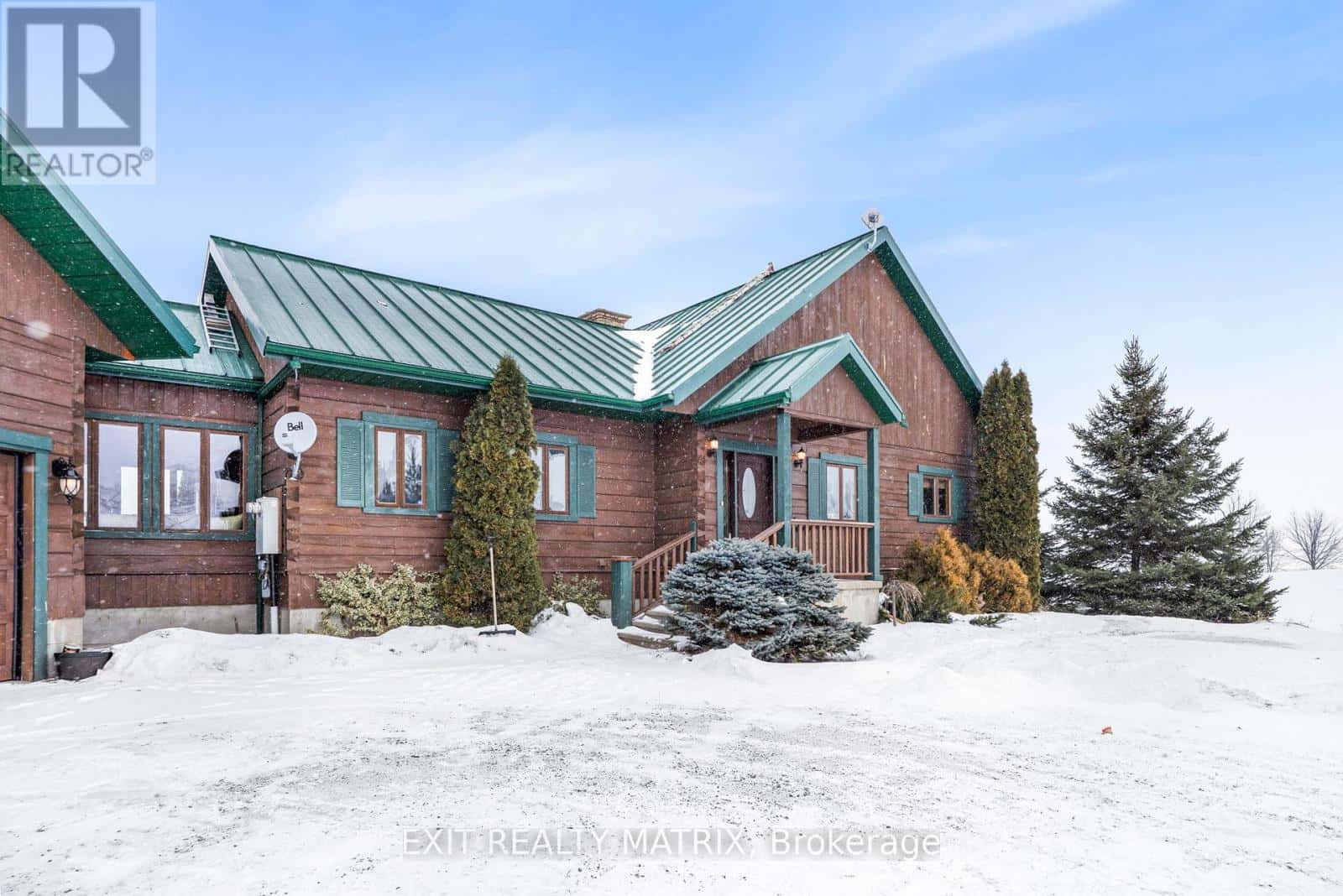 353 CHEMIN DU DOMAINE ROAD — Alfred and Plantagenet, Ontario - Photo 3 of 39