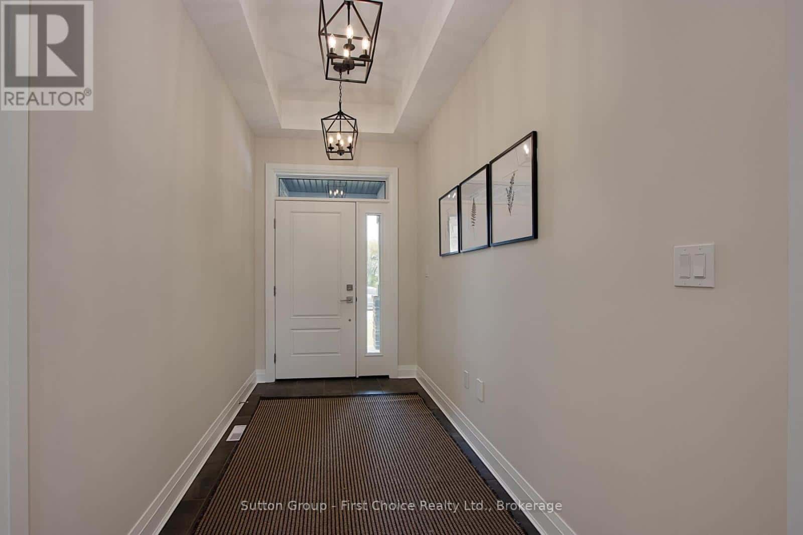 117 KASTNER STREET — Stratford, Ontario - Photo 4 of 30