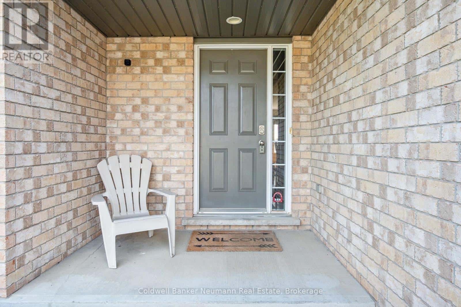 60 HASLER CRESCENT — Guelph (Pineridge/Westminster Woods), Ontario - Photo 2 of 44