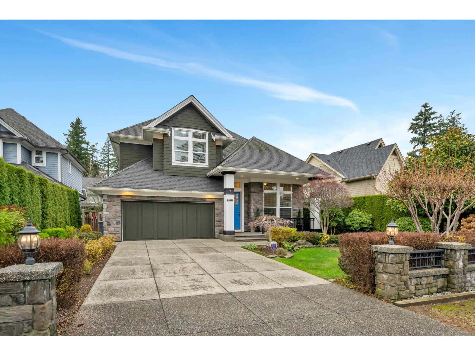 Surrey — Surrey - Photo 3 of 36