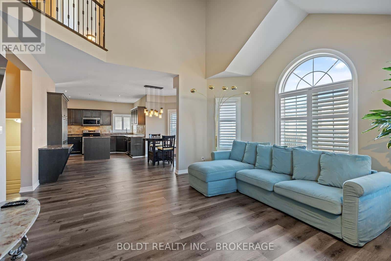 8114 WINDSONG DRIVE — Niagara Falls (Ascot), Ontario - Photo 5 of 41